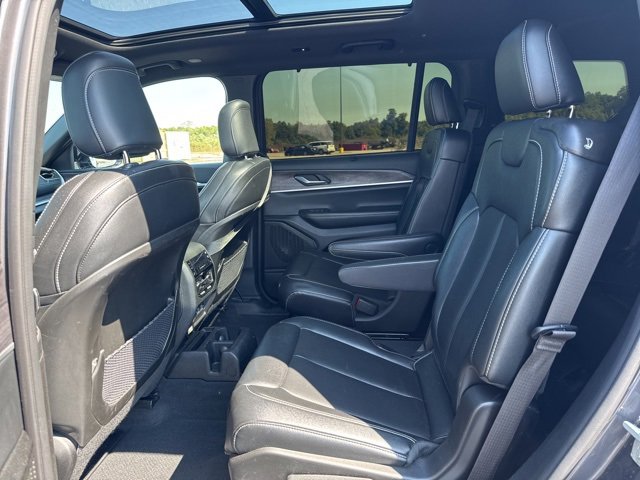 2024 Jeep Grand Cherokee Limited photo 11