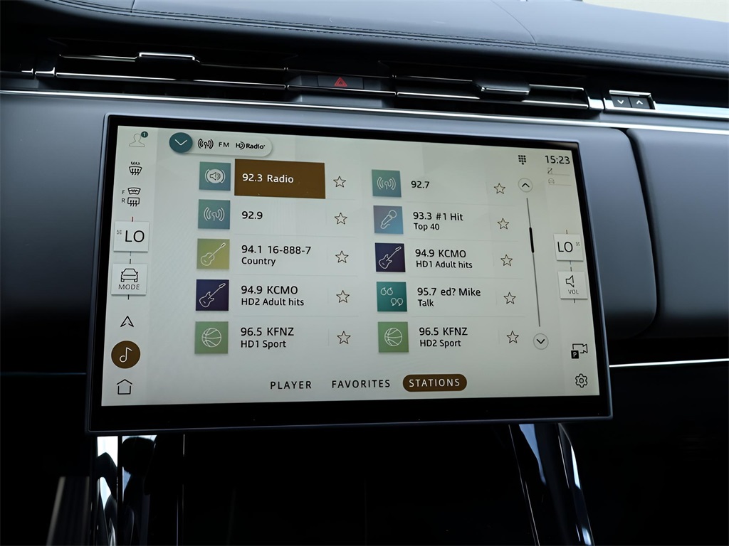 2025 Land Rover Range Rover Sport SE photo 20
