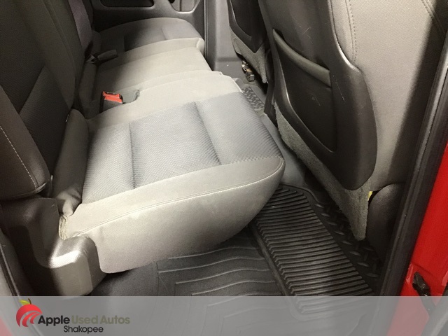 2015 Chevrolet Silverado 1500 LT photo 17