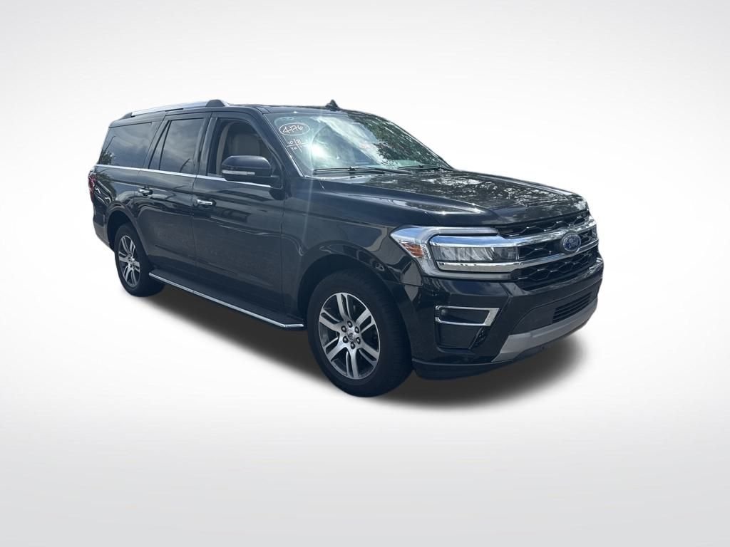 2023 Ford Expedition MAX Limited photo 3