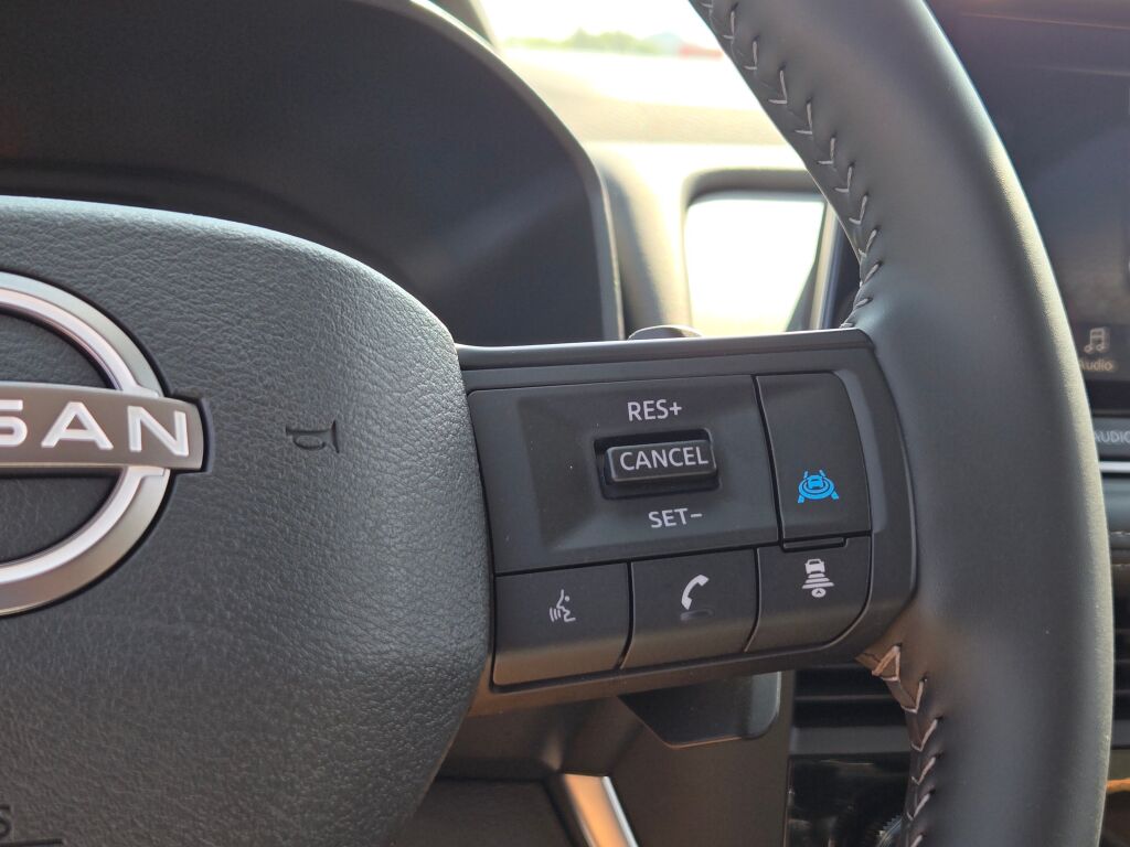 2026 Nissan Rogue SV photo 24
