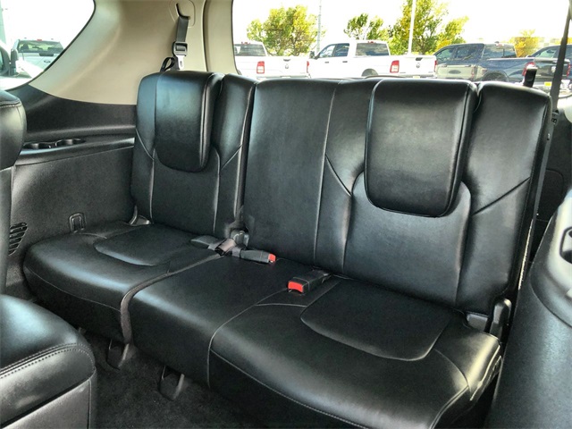 2023 Nissan Armada SL photo 16
