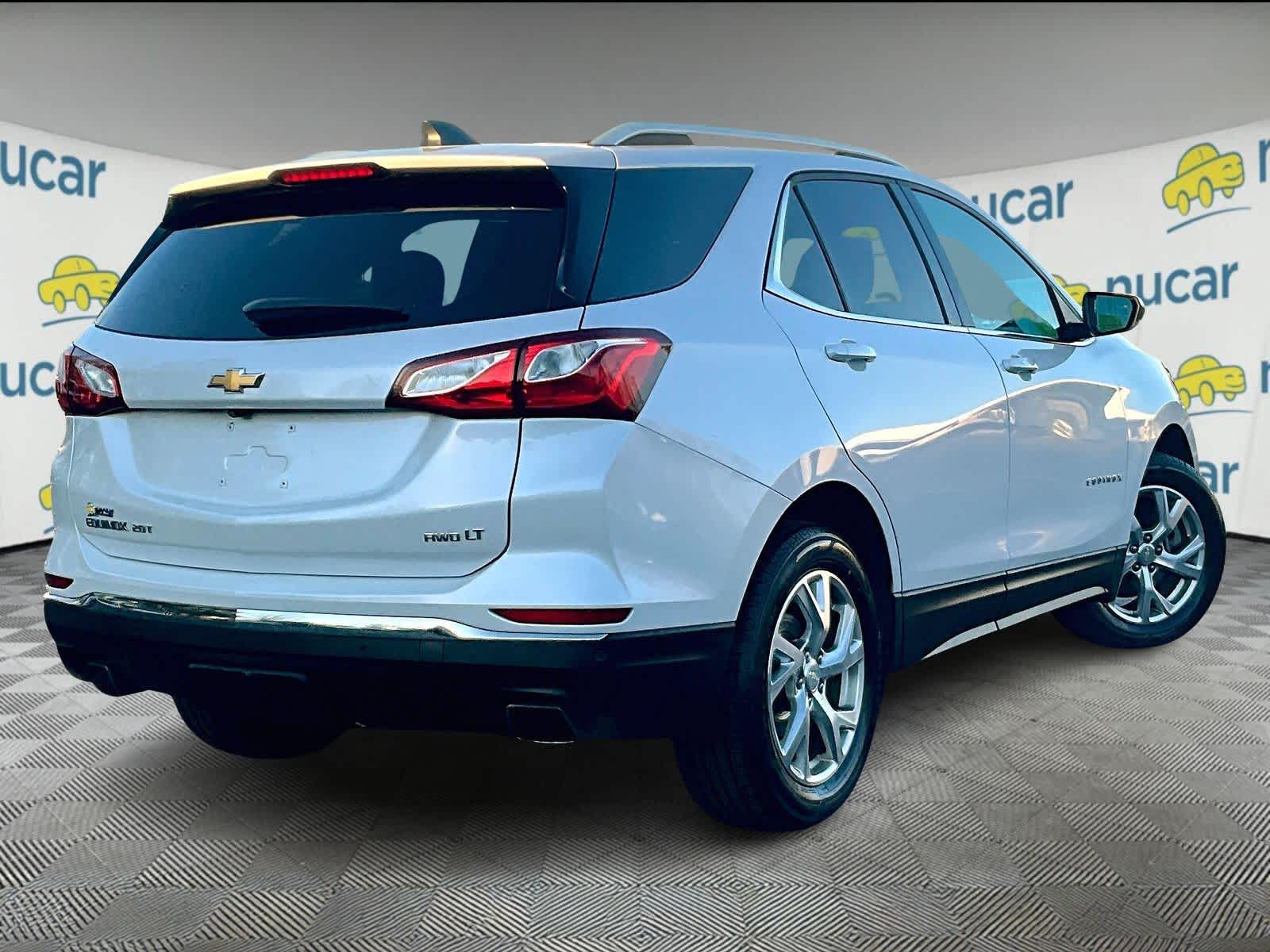 2020 Chevrolet Equinox LT photo 3