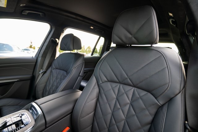 2026 Bmw X7 xDrive40i photo 3