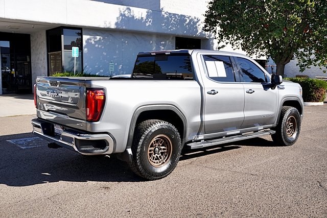 Used 2019 Gray GMC SLT image 9