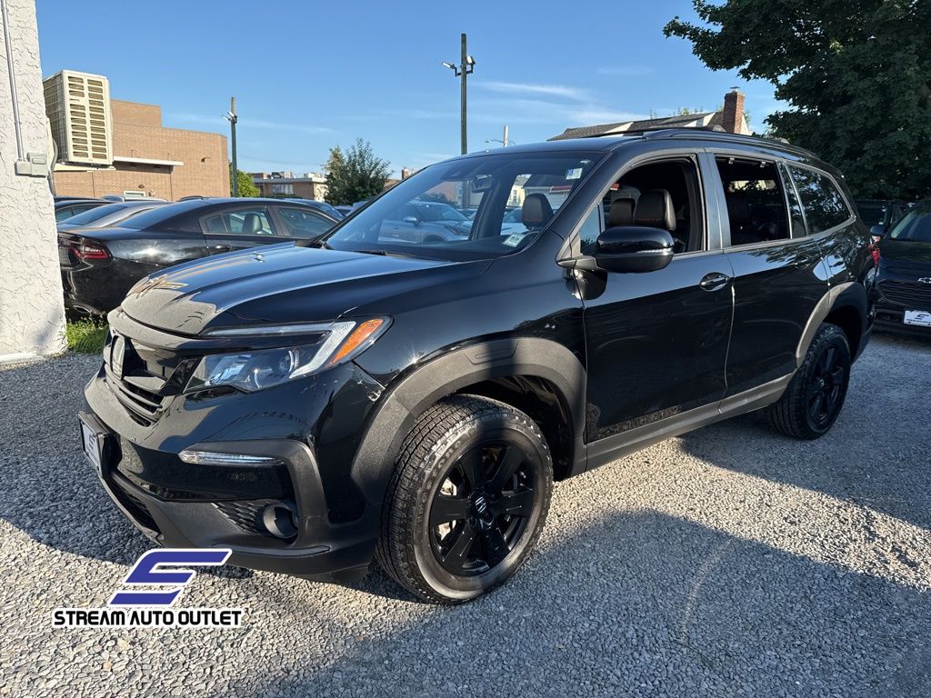 2022 Honda Pilot TrailSport photo 3
