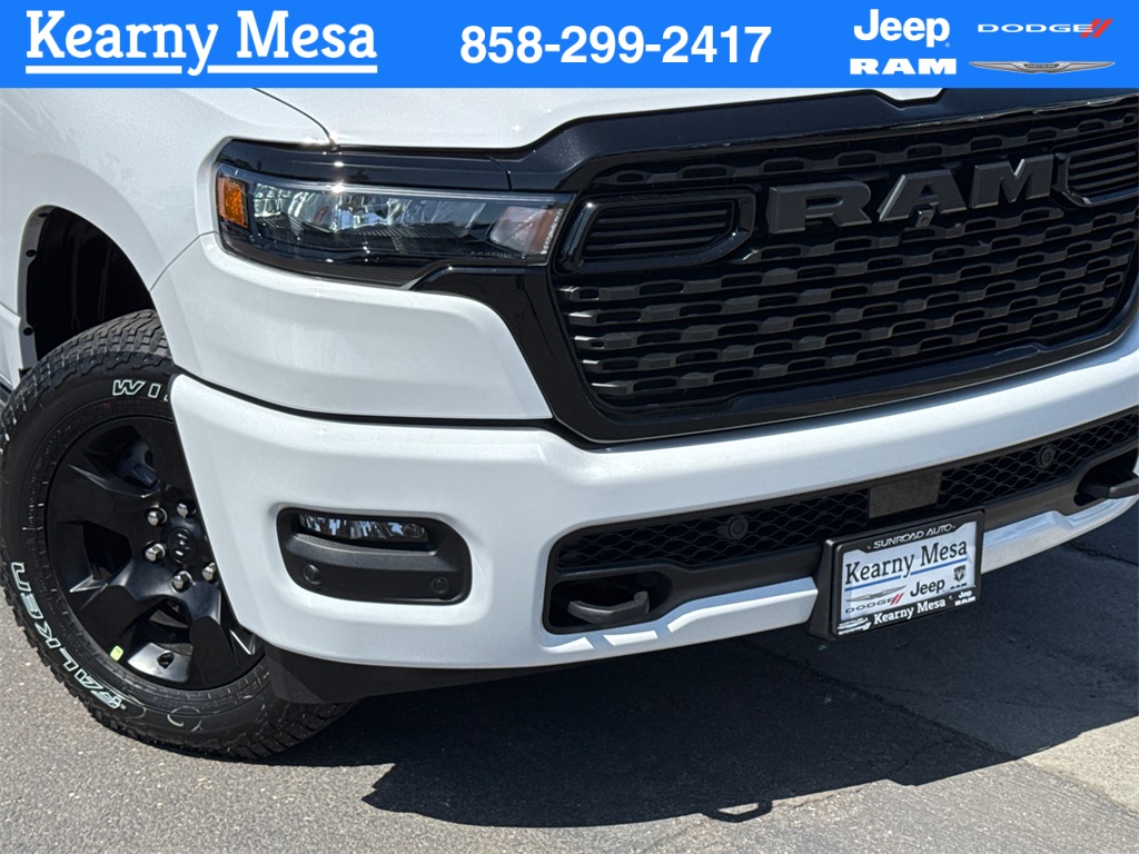 2025 Ram 1500 Tradesman photo 3