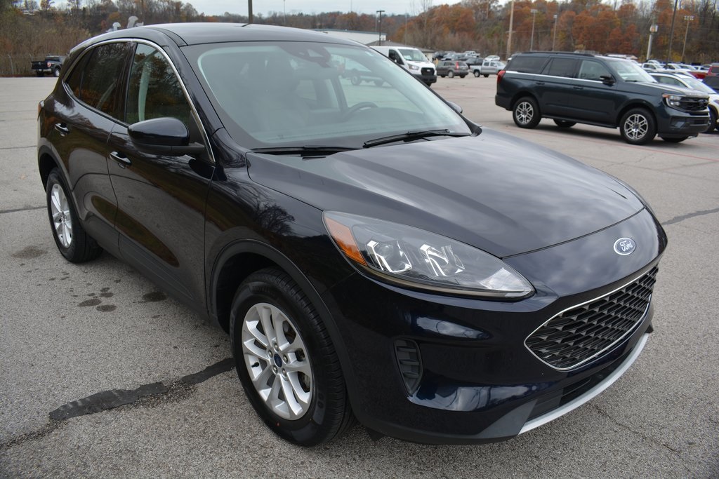 2021 Ford Escape SE Hybrid photo 4