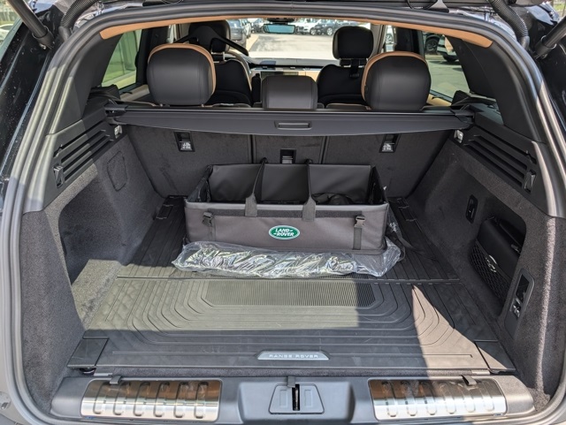 2025 Land Rover Range Rover Sport SE photo 22