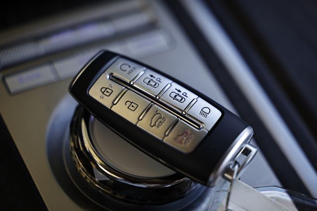 2024 Genesis GV80 3.5T Advanced photo 37