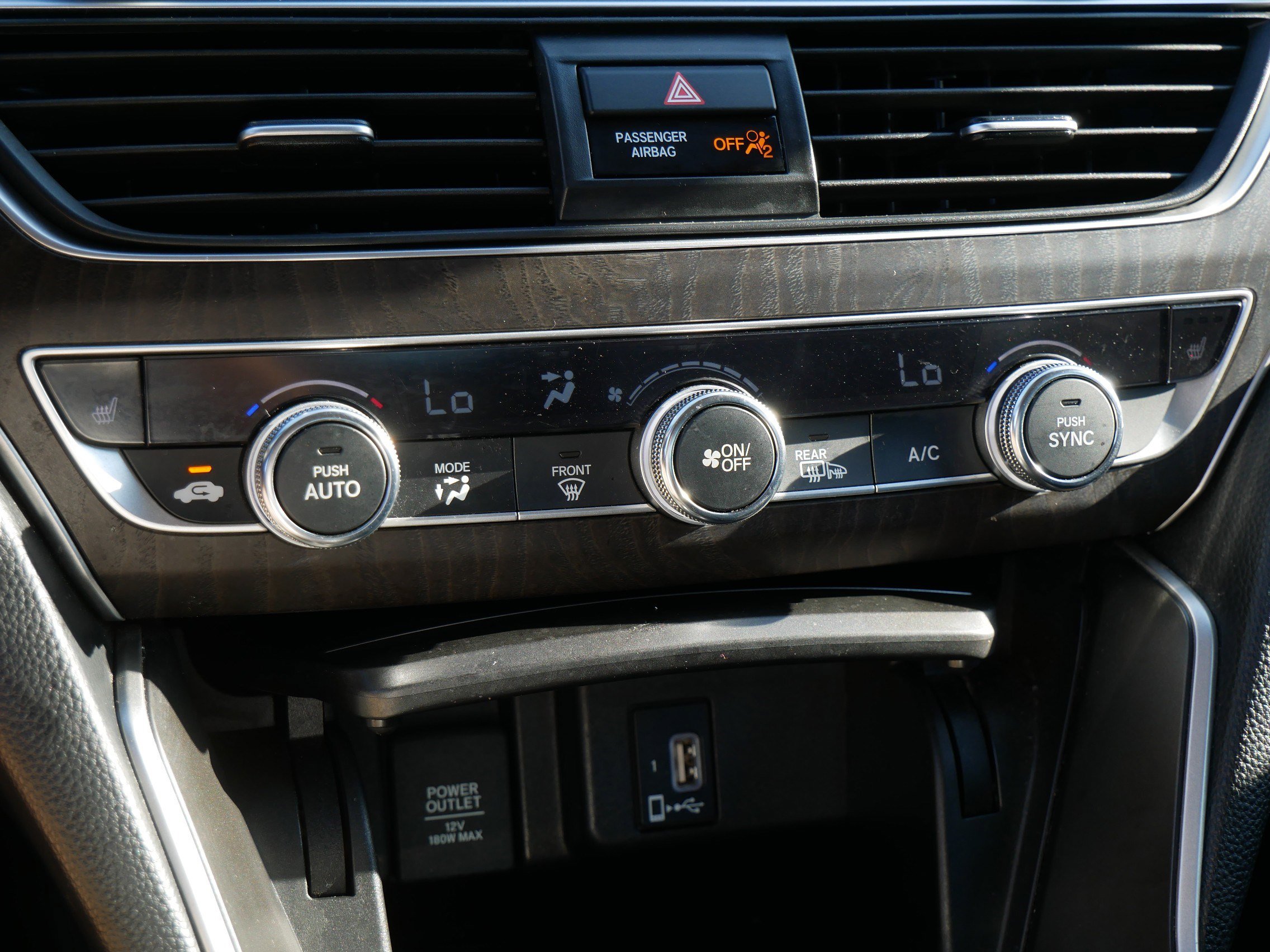 2018 Honda Accord EX-L 1.5T photo 23