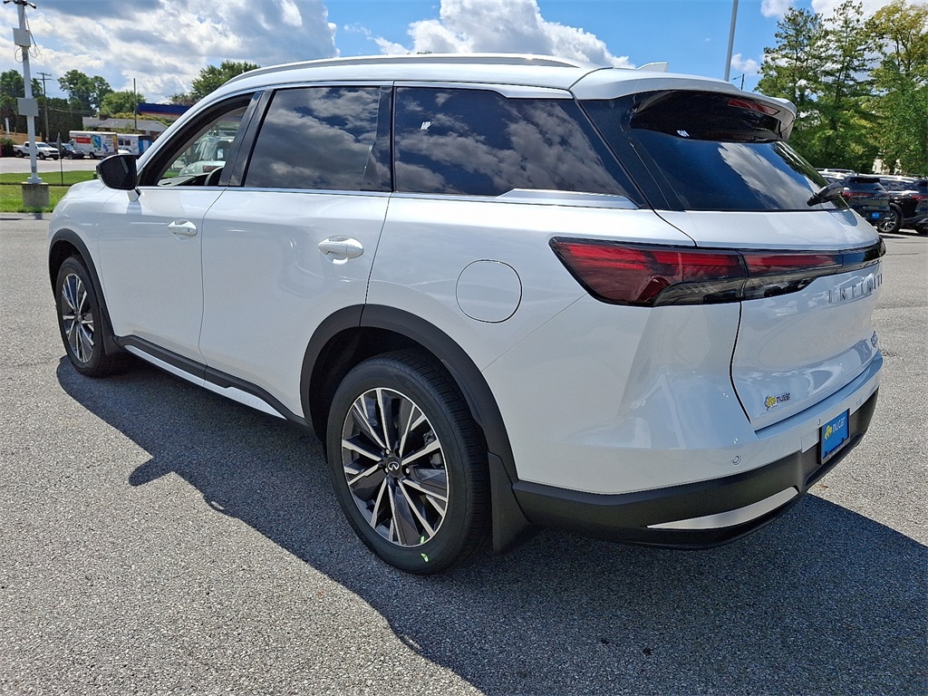 2026 Infiniti QX60 Luxe AWD photo 3