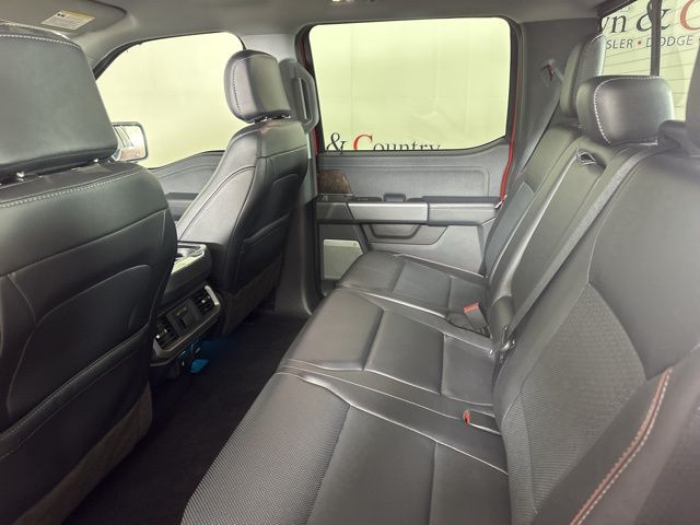 2023 Ford F-150 Lariat photo 26