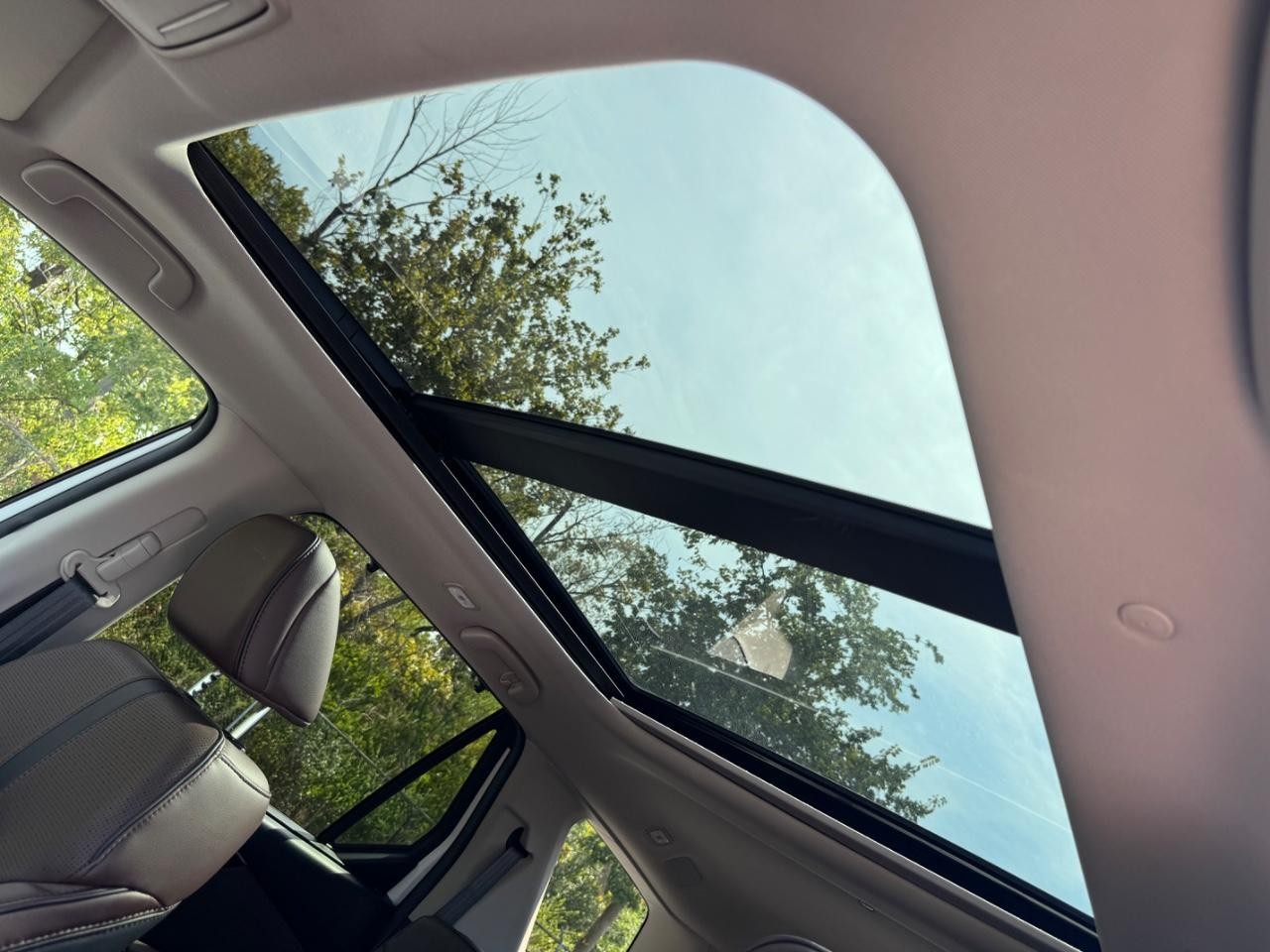 2025 Honda Pilot Elite photo 19