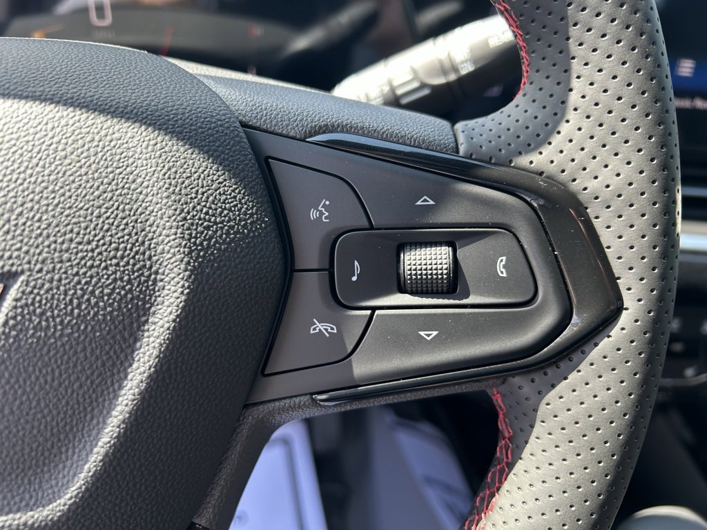 2025 Chevrolet Trax photo 13