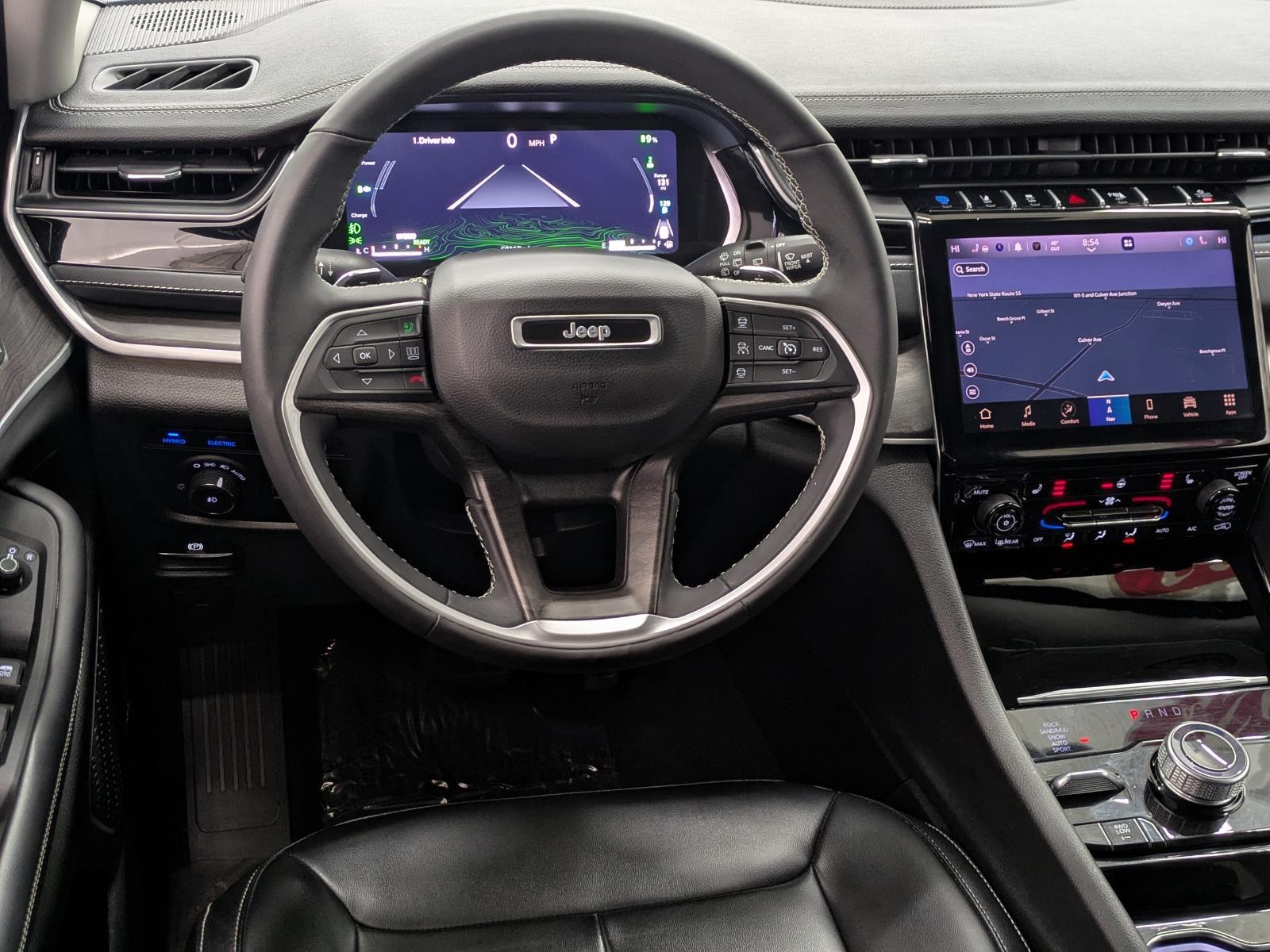 2023 Jeep Cherokee 4xe photo 4