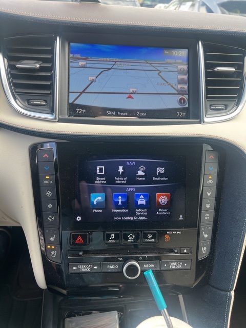 2019 Infiniti QX50 Essential photo 3