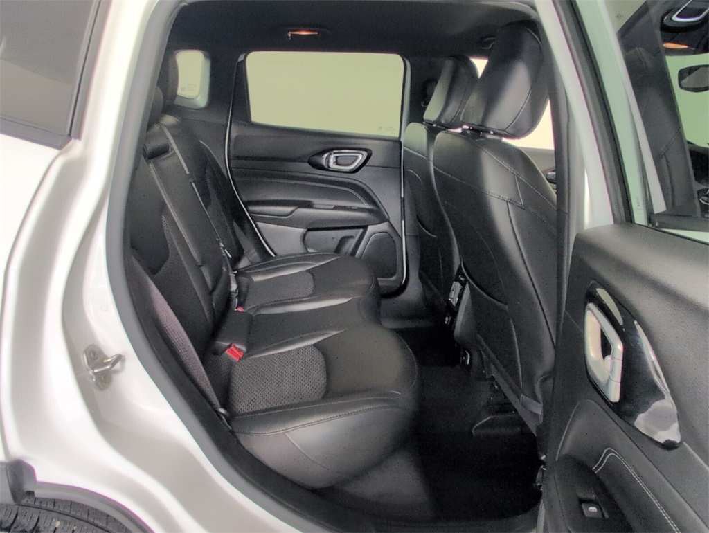 2022 Jeep Compass Altitude photo 4