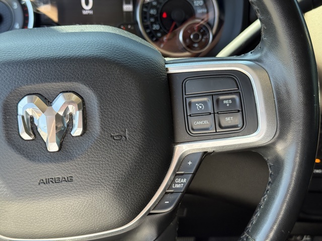 2020 Ram 2500 Laramie photo 17