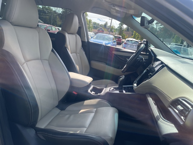2021 Subaru Outback Limited photo 17