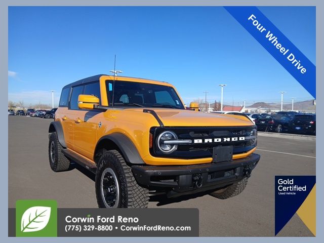 2022 Ford Bronco 4-Door Outer Banks's photo