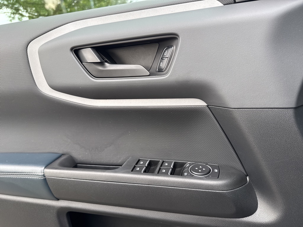 2022 Ford Bronco Sport Outer Banks photo 18