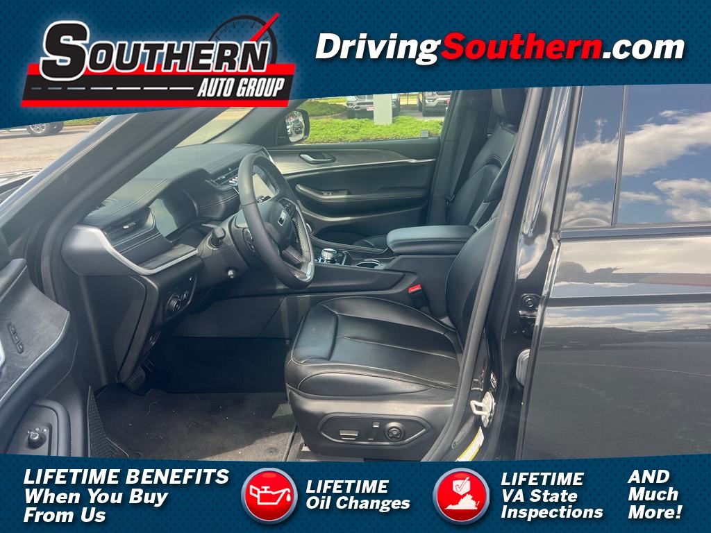 2024 Jeep Grand Cherokee 4xe's photo