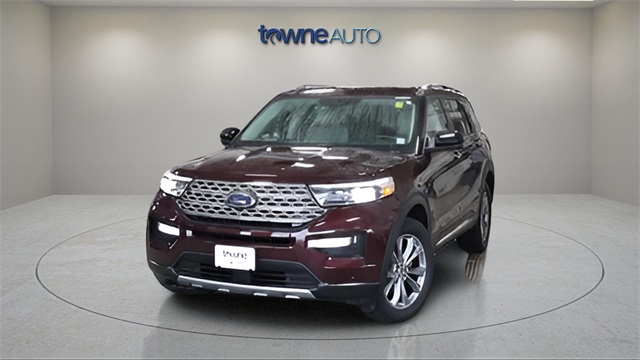 2022 Ford Explorer Limited's photo