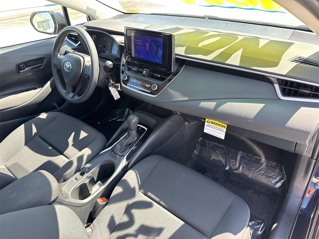 2023 Toyota Corolla LE photo 11