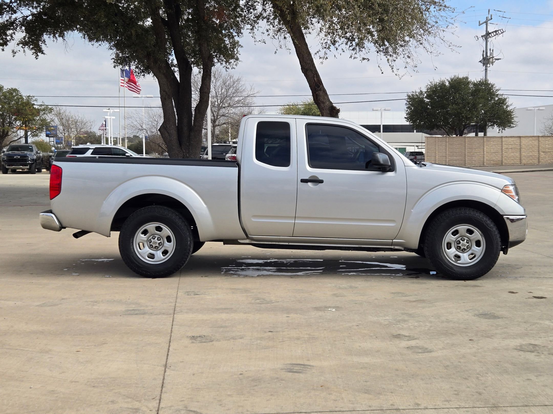 Used 2009 Nissan Frontier SE with VIN 1N6BD06TX9C417360 for sale in Selma, TX