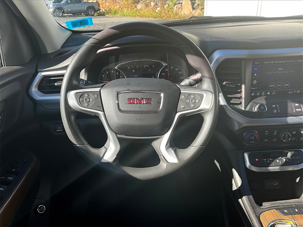 2023 Gmc Acadia SLE photo 18