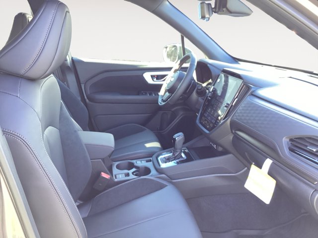 2025 Subaru Forester Touring photo 15
