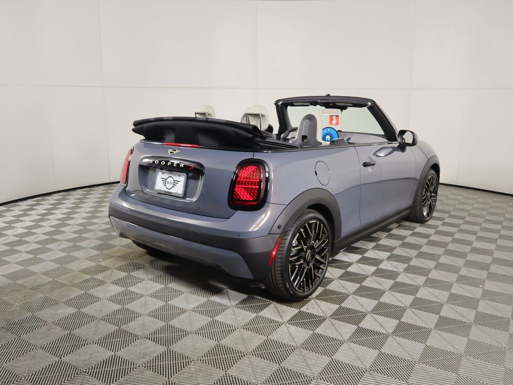 2026 Mini Cooper Convertible Iconic photo 5