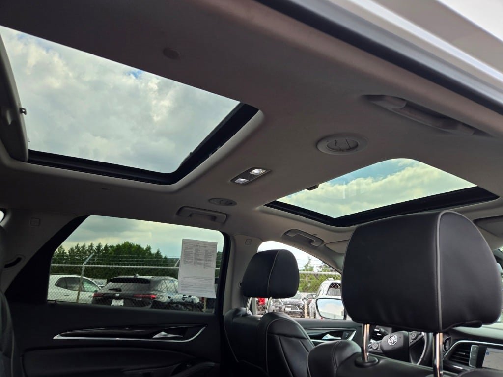 2021 Buick Enclave Avenir photo 5