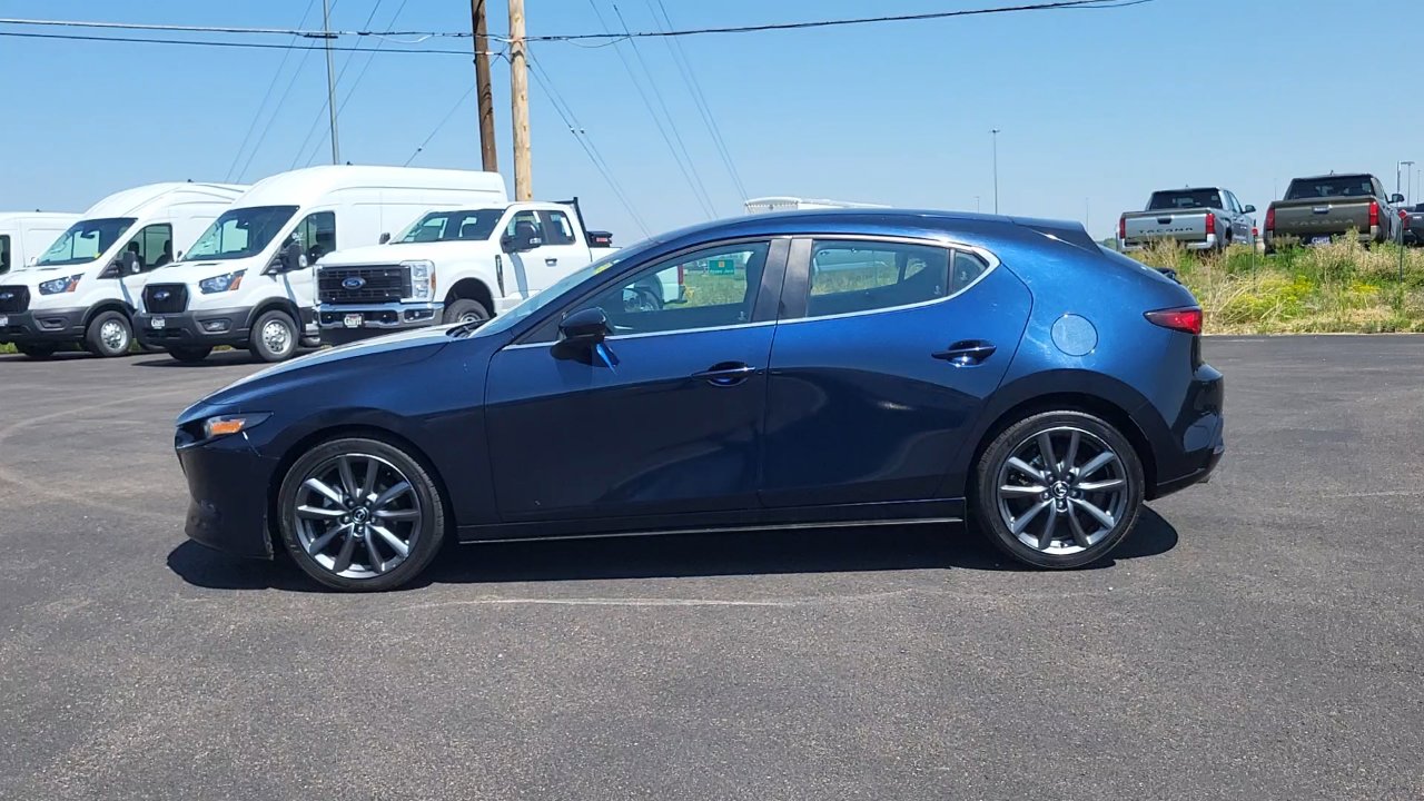 Used 2022 Mazda Mazda3 Select with VIN JM1BPAKL1N1512286 for sale in Cheyenne, WY