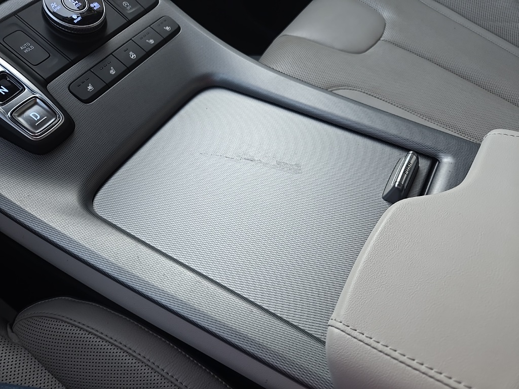 2023 Hyundai Palisade Limited photo 56