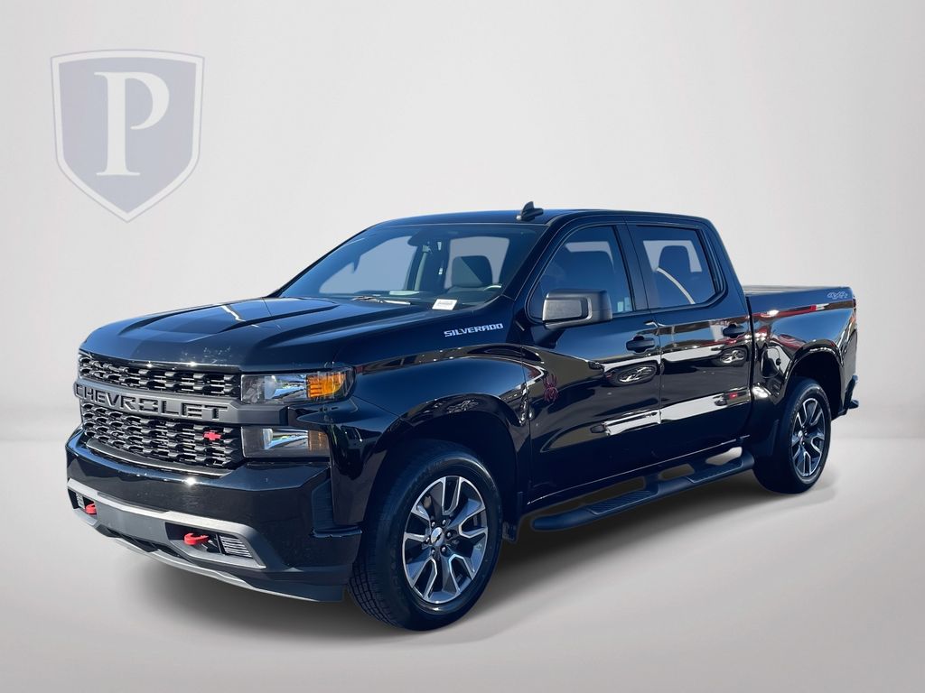 2022 Chevrolet Silverado 1500 Custom photo 3