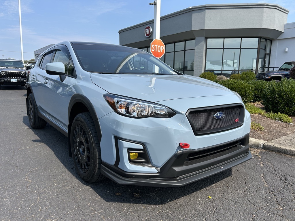 2022 Subaru Crosstrek Premium photo 2