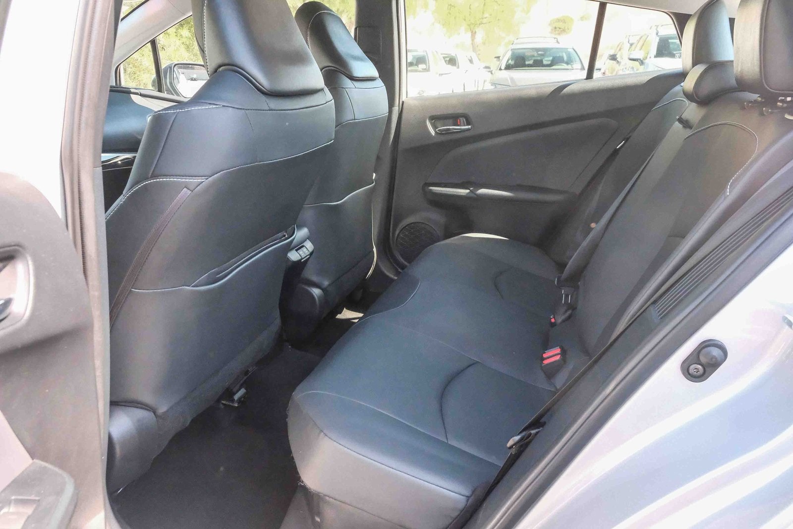 2022 Toyota Prius Prime Limited photo 15