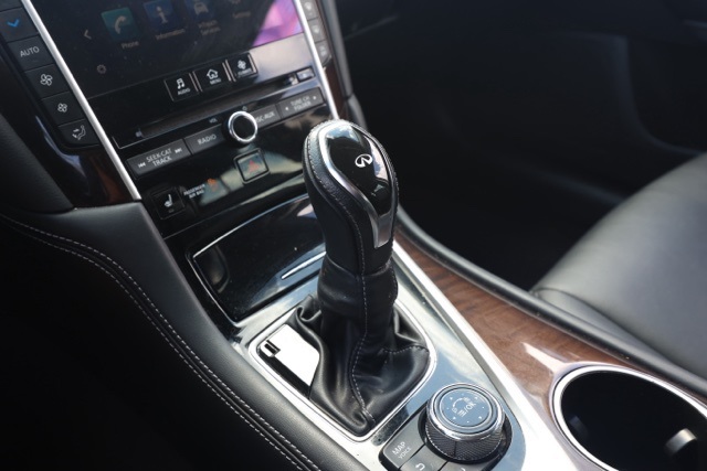 2018 Infiniti Q50 2.0t LUXE photo 27