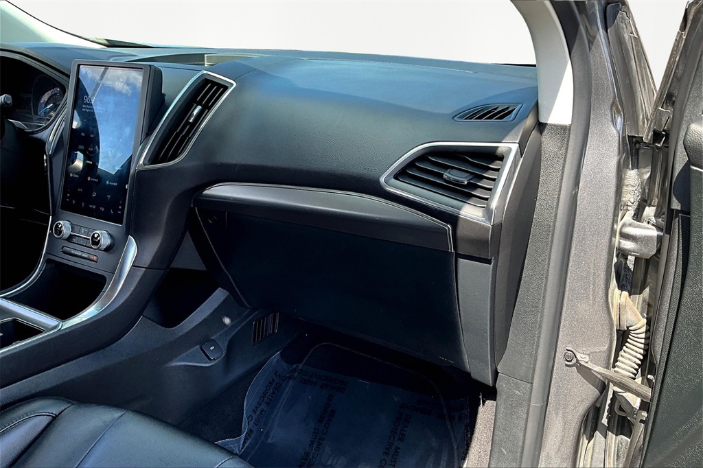 Used 2022 Gray Ford Titanium image 17