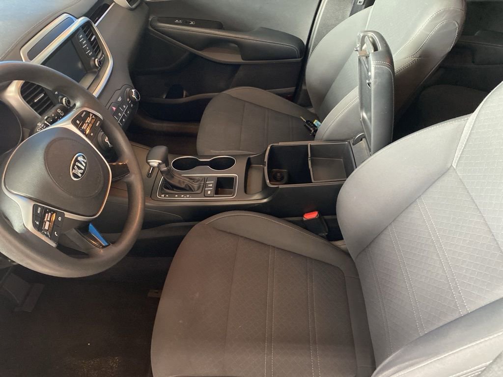 2019 Kia Sorento LX photo 7