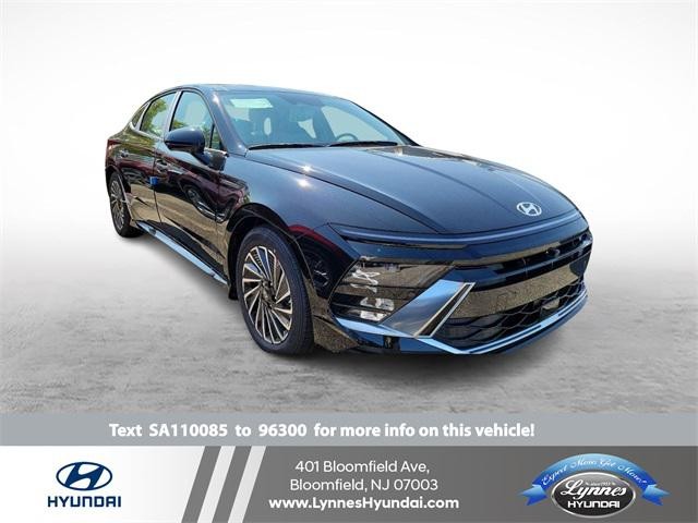 2025 Hyundai Sonata Hybrid