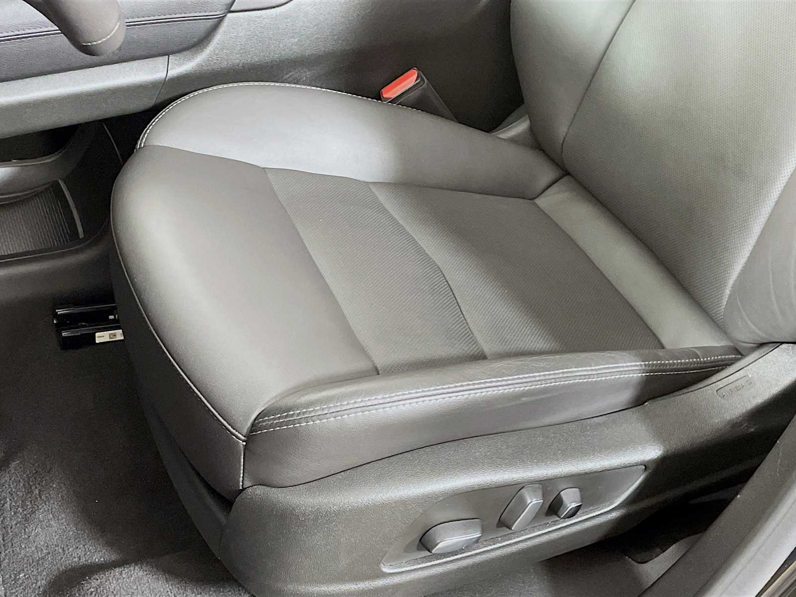 2024 Cadillac XT5 Premium Luxury photo 17