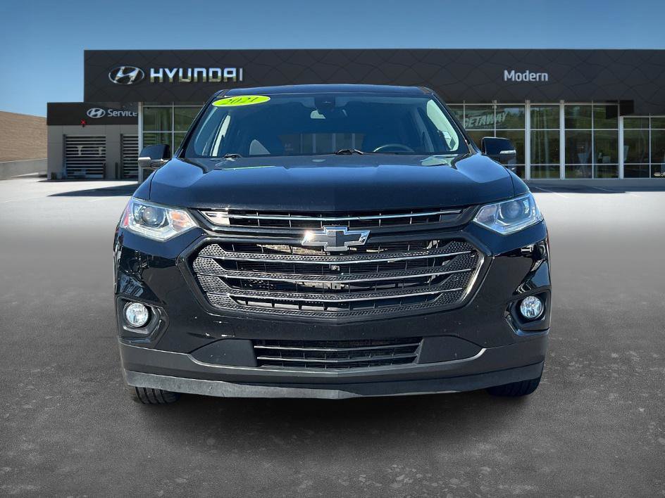 2021 Chevrolet Traverse Cloth photo 2
