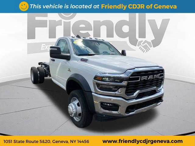2025 Ram 5500 Tradesman photo 3