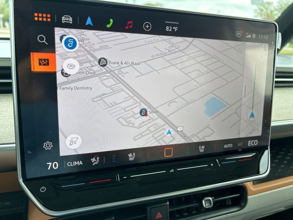 2025 Volkswagen ID. Buzz Pro Plus photo 28