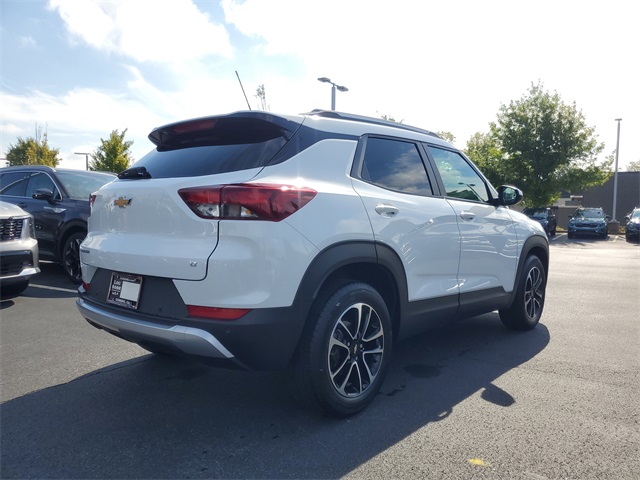2024 Chevrolet Trailblazer LT photo 4