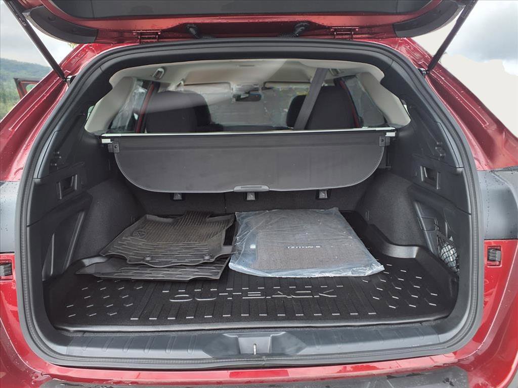 2025 Subaru Outback Premium photo 14
