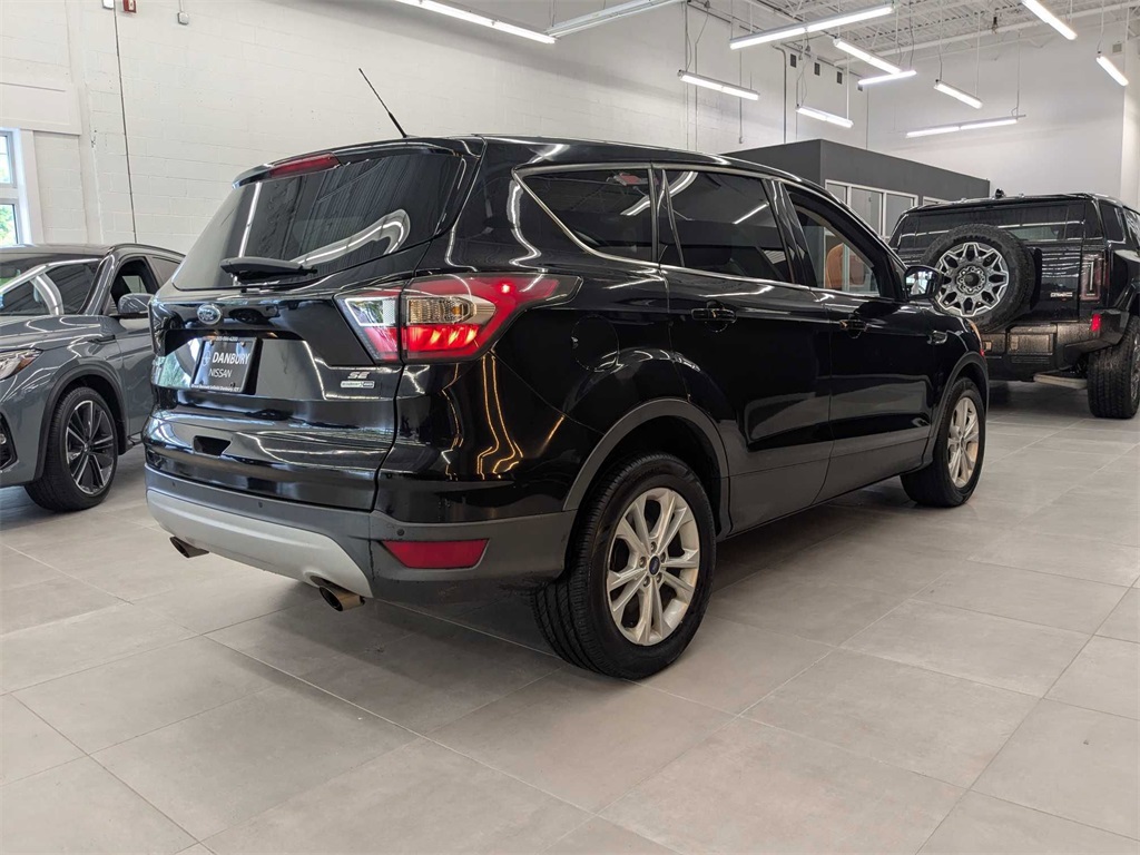 2017 Ford Escape SE photo 3